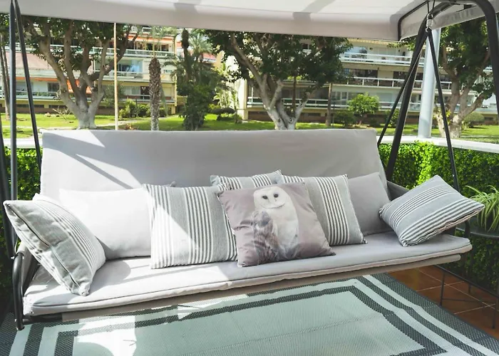 Apartament A 30 Metro De La Playa Con Piscina Y Garaje En La Carihuela Torremolinos