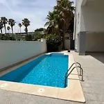 A 30 Metro De La Playa Con Piscina Y Garaje En La Carihuela Apartment Torremolinos