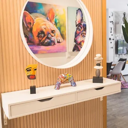 A 30 Metro De La Playa Con Piscina Y Garaje En La Carihuela Torremolinos